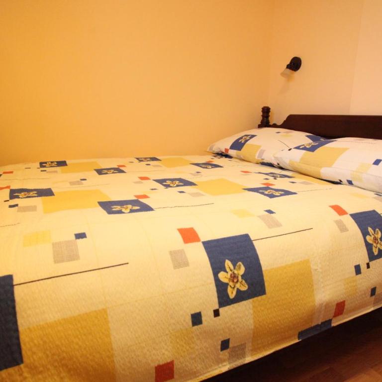 Hotel Laguna - Economy Single Room - 11