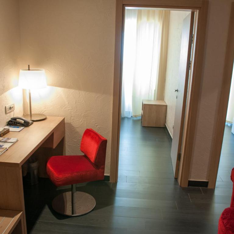 Hotel Astoria - Superior Apartman Tipa "Suite" - 8