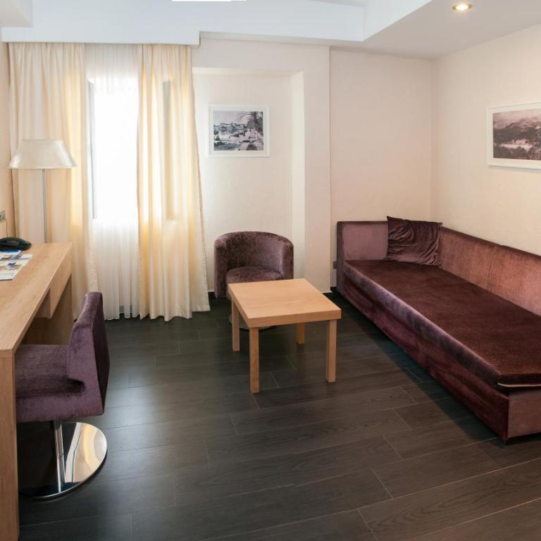Hotel Astoria - Standardni Apartman Tipa "Suite" - 3