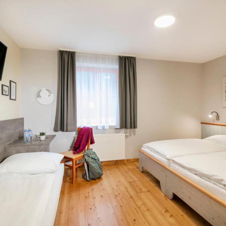 JUFA Hotel Eisenerzer Ramsau - Dreibettzimmer - 2