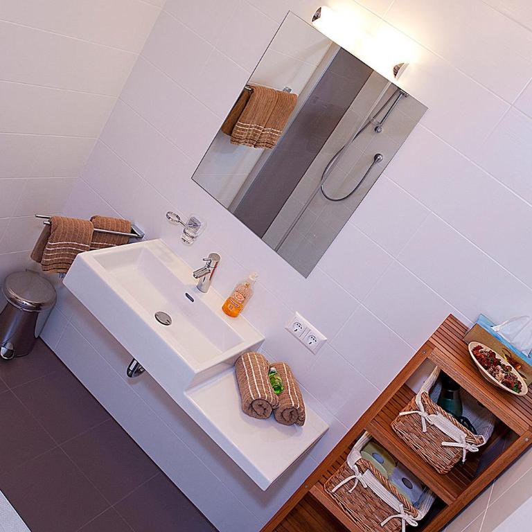 Lux Alpinae - Apartment mit 1 Schlafzimmer und Terrasse - 9