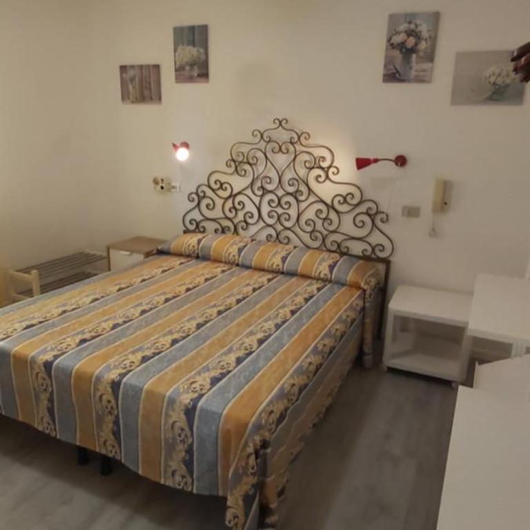 Hotel Casa Popi - Camera Superior Matrimoniale/Doppia con Letti Singoli con Terrazza - 1