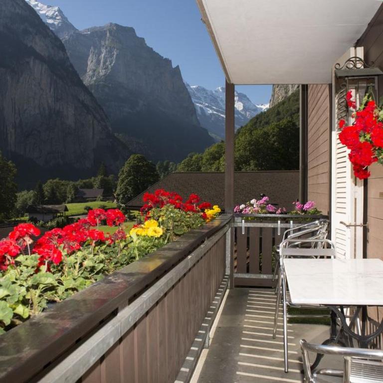 Lauterbrunnen Staubbach Beautiful Waterfall Apartment - Apartment mit 3 Schlafzimmern - 66