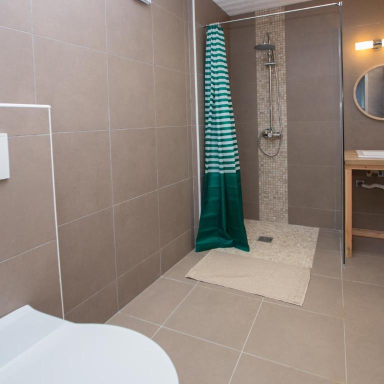 gîtes à la ferme dela le var - Appartement 2 Chambres - 4
