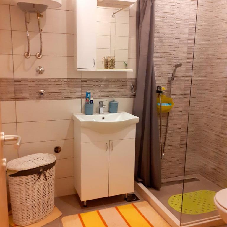 Lucky Charm studio apartment - Studio - 16
