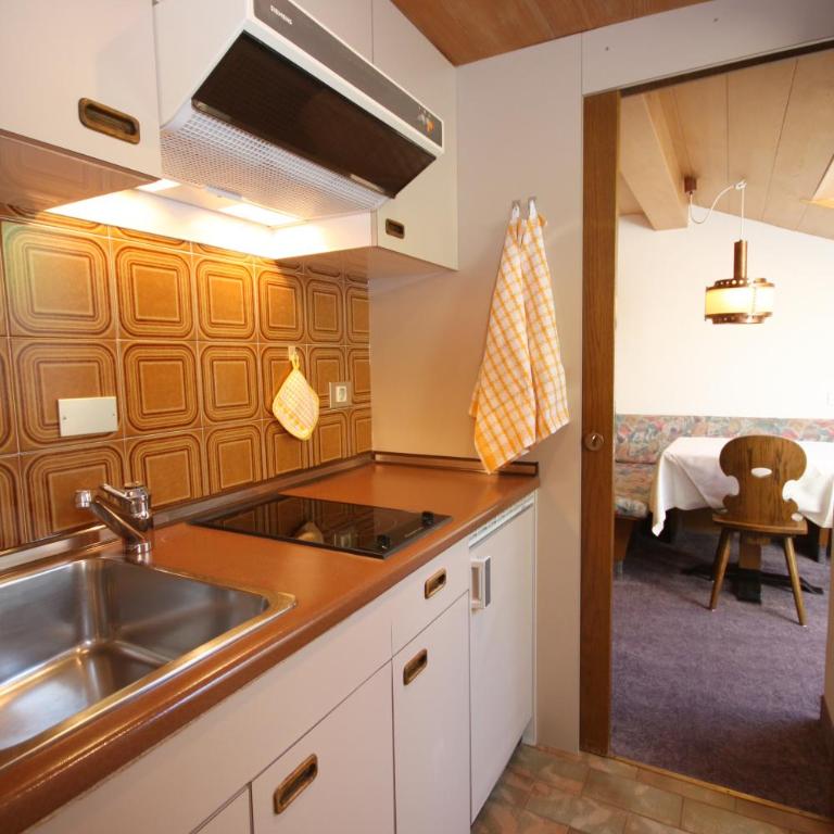 Apartments Residence Alta Badia - Appartamento Mansardato con 1 Camera da Letto (2 Adulti) - 4