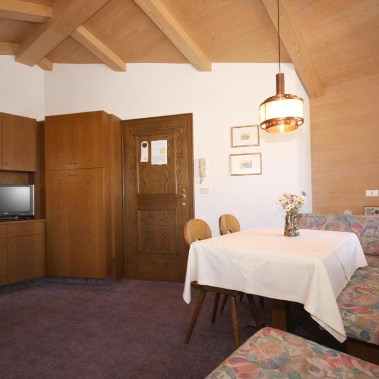 Apartments Residence Alta Badia - Appartamento Mansardato con 2 Camere da Letto - 4
