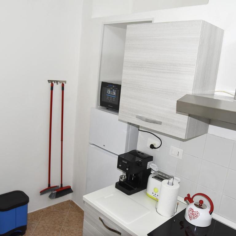 Katiuscia's Little Corner - One-Bedroom Apartment - 8