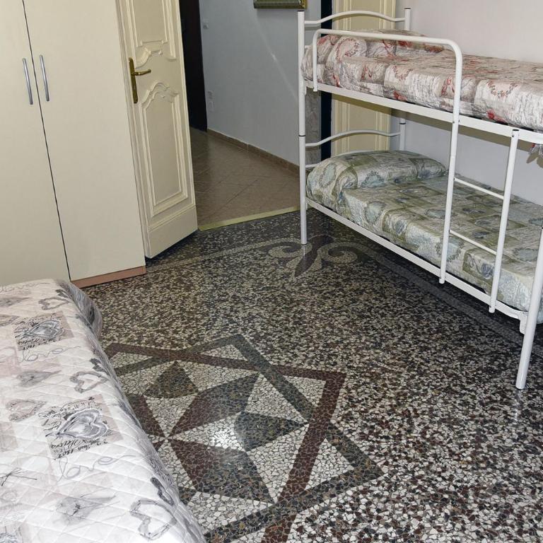 Katiuscia's Little Corner - One-Bedroom Apartment - 19