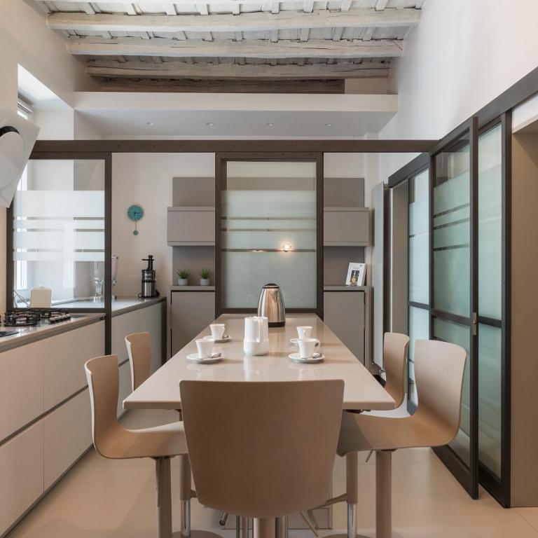 GuestHost - Piazza Navona Elegant Apartment - Three-Bedroom Apartment - 11