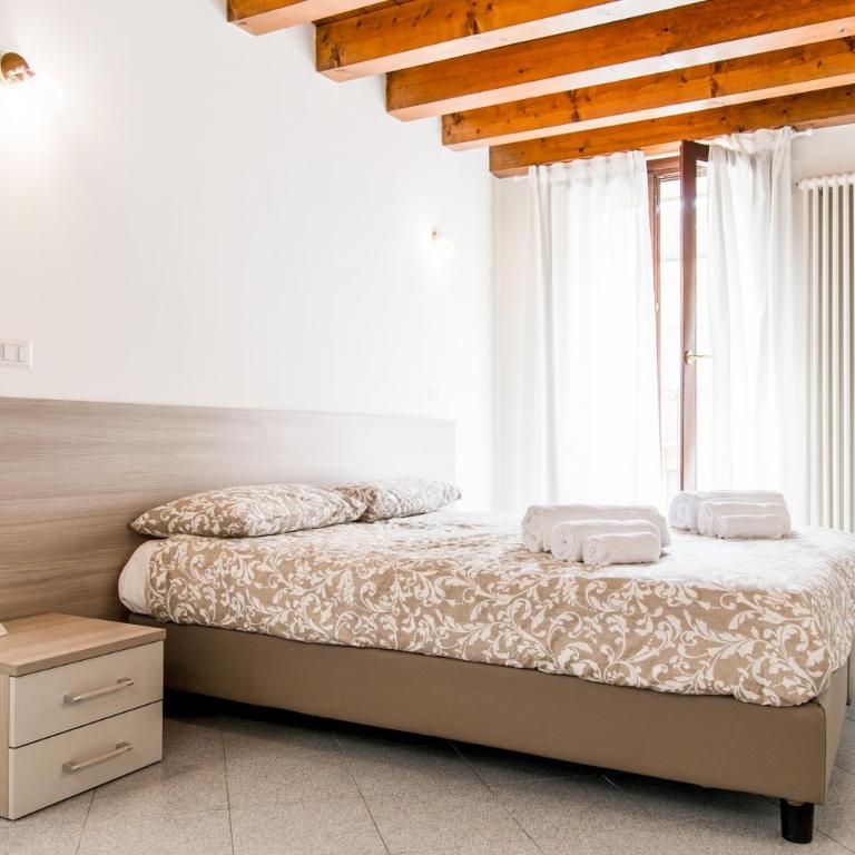 INTERO APPARTAMENTO nel cuore di VICENZA - Appartamento con 2 Camere da Letto - 10