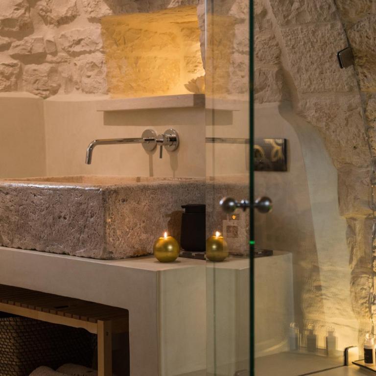 La Mandorla Luxury Trullo - Camera King con Vasca Idromassaggio - 6