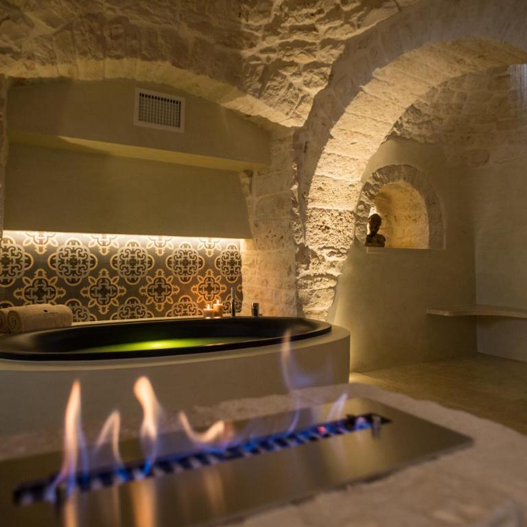 La Mandorla Luxury Trullo - Camera King con Vasca Idromassaggio - 2