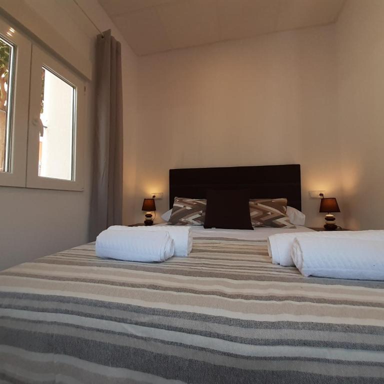 The Yellow Corner Apartment - One-Bedroom Apartment - 12