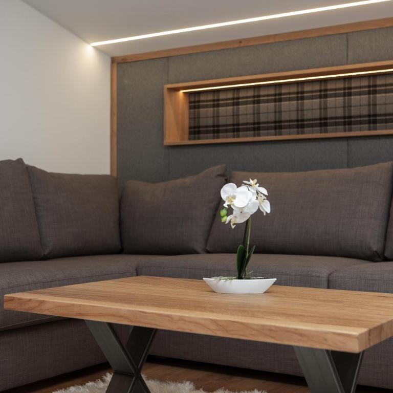 See 58 - Deluxe Apartment - 23