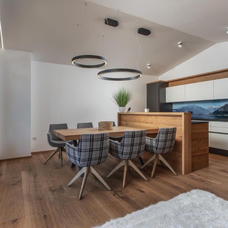 See 58 - Deluxe Apartment - 24
