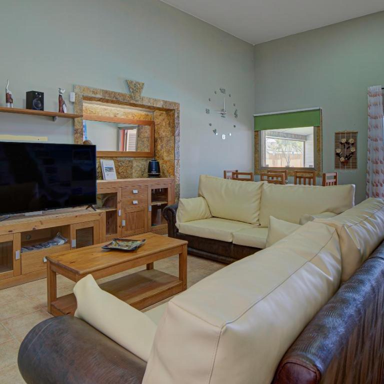 Villa Oneida - Three-Bedroom Villa - 6