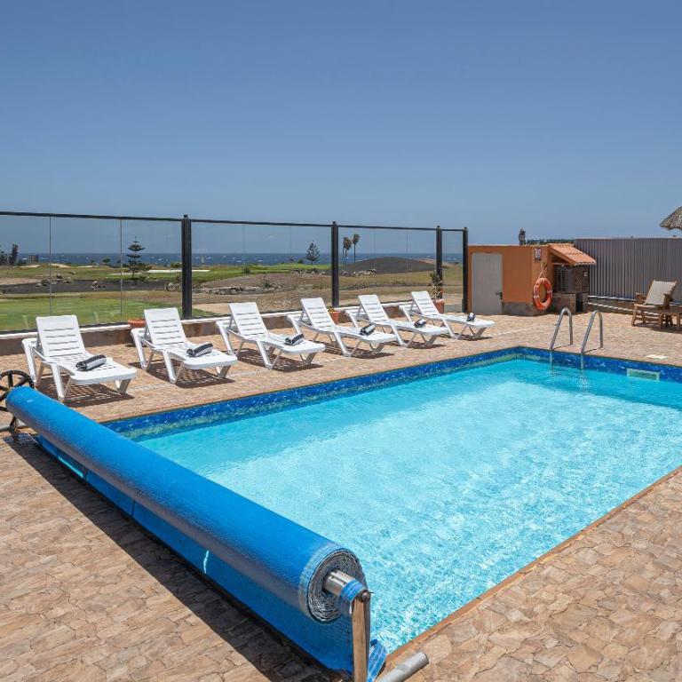 Villa Oneida - Three-Bedroom Villa - 11