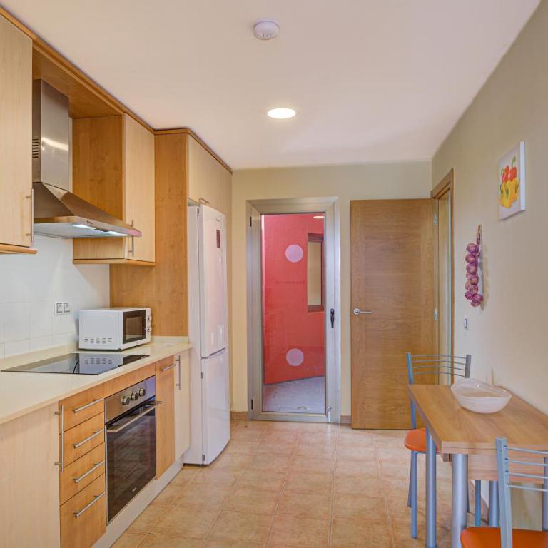 Villa Oneida - Three-Bedroom Villa - 24