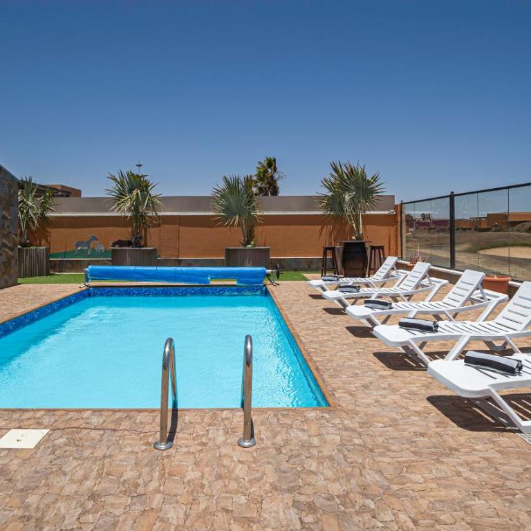 Villa Oneida - Three-Bedroom Villa - 33