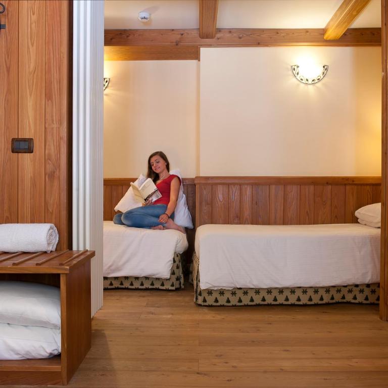 Hotel Castor - Chambre Familiale (2 Adultes et 2 Enfants) - 6