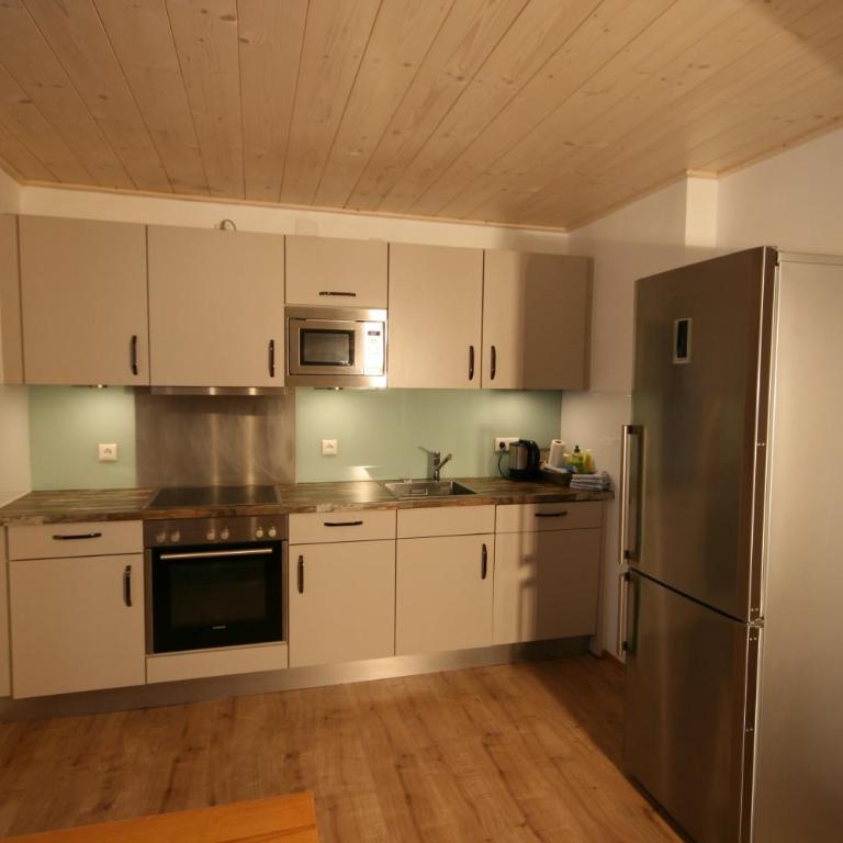 Familienappartements Eder - Free entry to Tauern SPA Kaprun included - Apartment für 4 - 7 Personen - 35