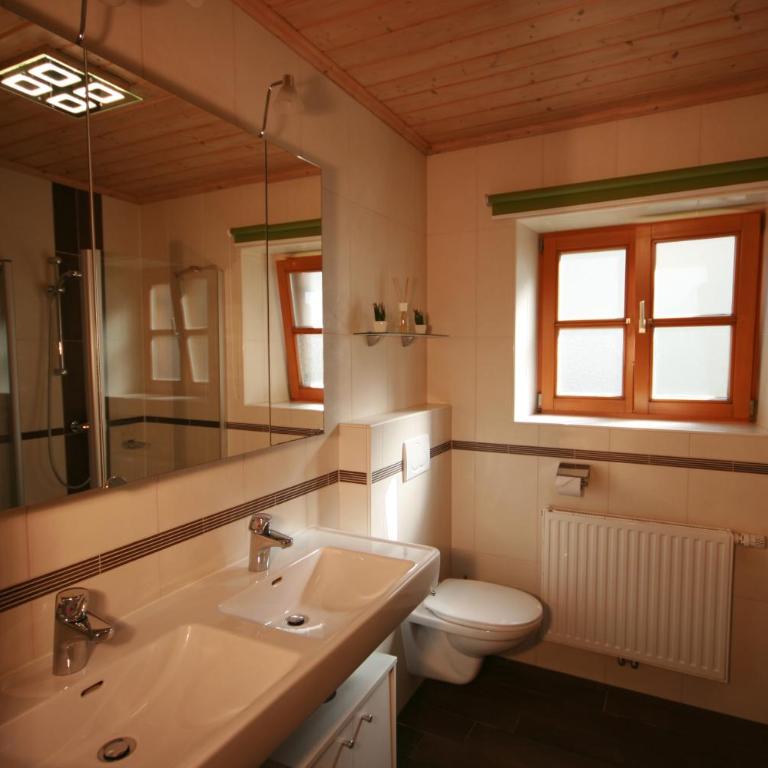 Familienappartements Eder - Free entry to Tauern SPA Kaprun included - Apartment für 4 - 7 Personen - 32