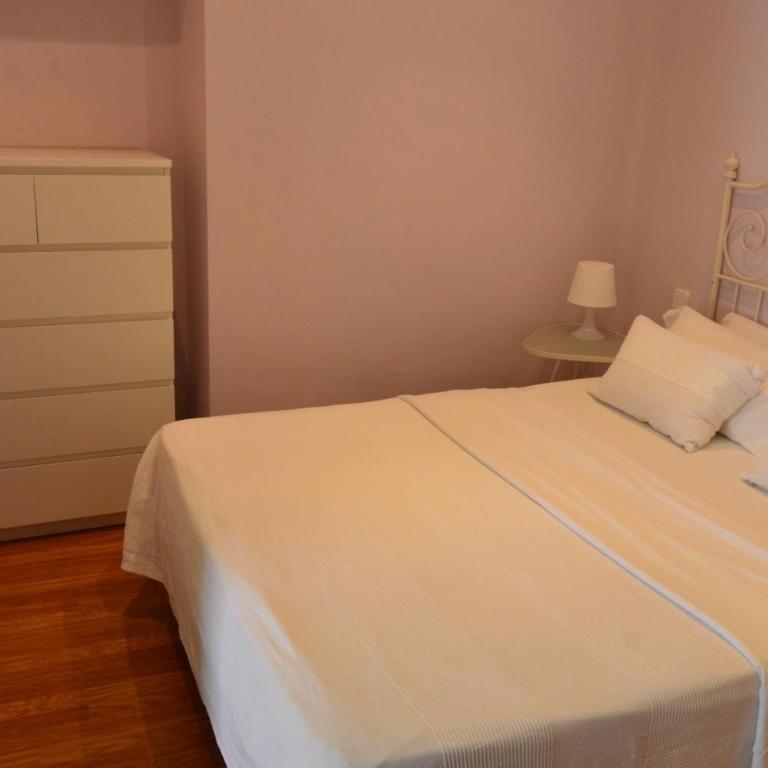 Apartamentos en Sol - One-Bedroom Apartment - 4
