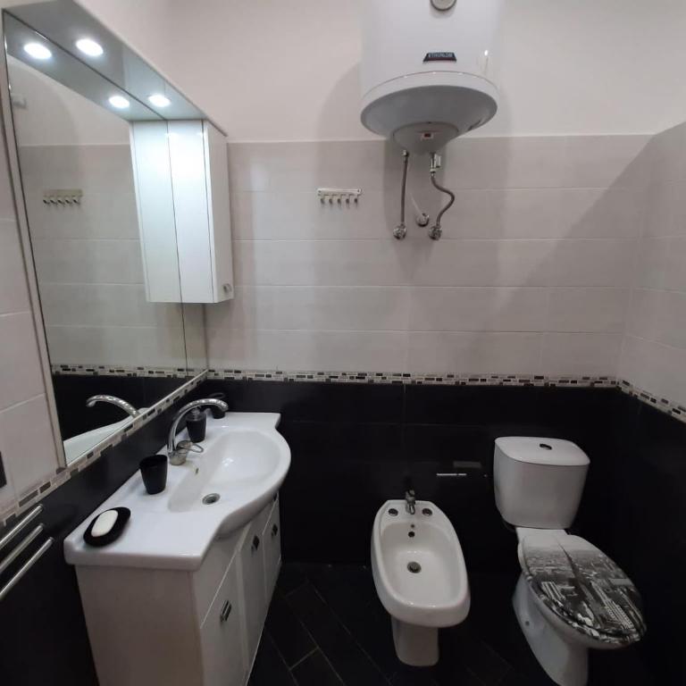 Casa Vacanze Expo - Appartamento con 2 Camere da Letto - 27