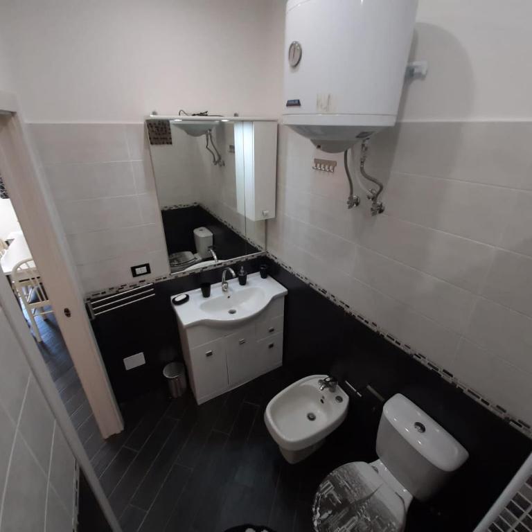 Casa Vacanze Expo - Appartamento con 2 Camere da Letto - 23