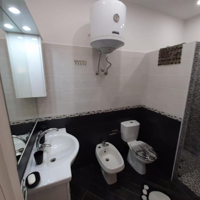 Casa Vacanze Expo - Appartamento con 2 Camere da Letto - 24
