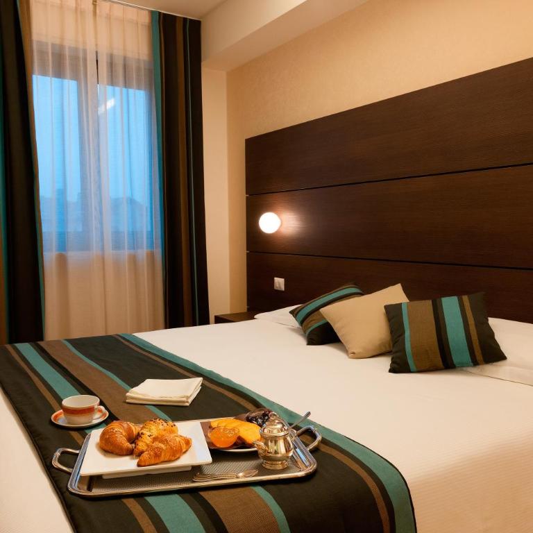 HB Aosta Hotel & Balcony SPA - Camera Matrimoniale Superior - 5