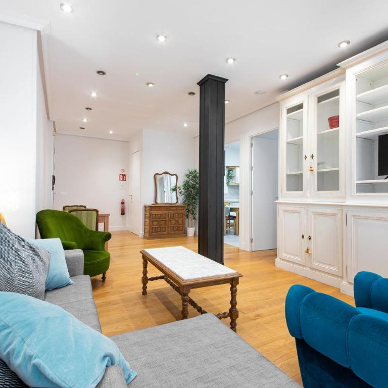 Beach & City - Neighbourhood of Gros - Apartamento Estándar - 3