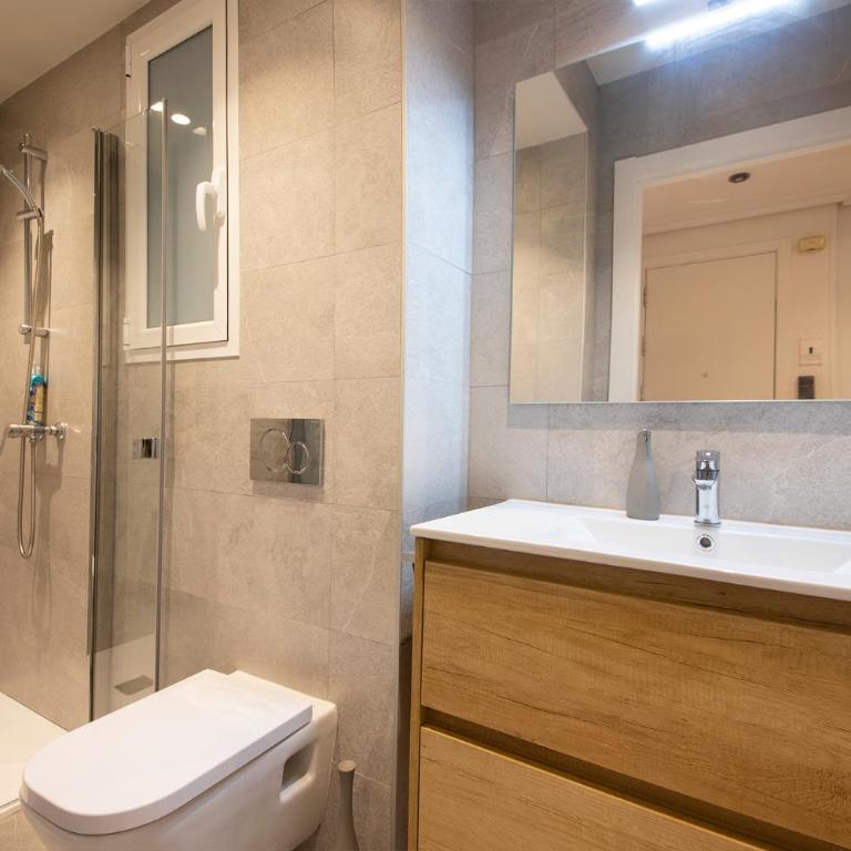 Beach & City - Neighbourhood of Gros - Apartamento Estándar - 13