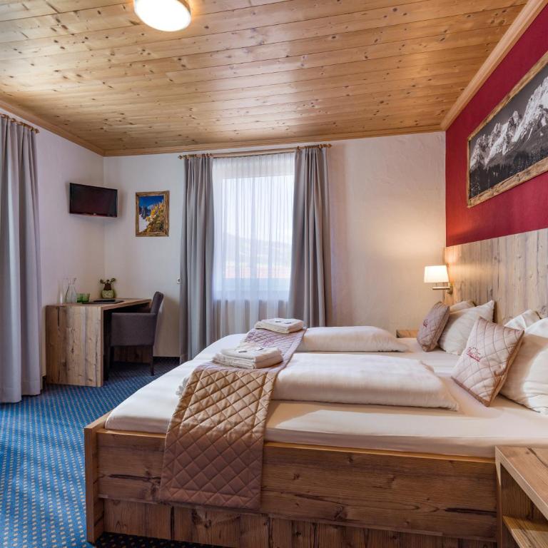 Haus Tirol - Comfort Doppelzimmer mit Balkon - 3