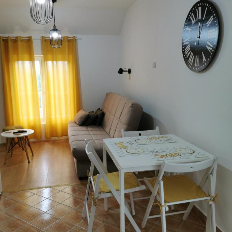 Vila Breza - Apartman sa Balkonom - 12