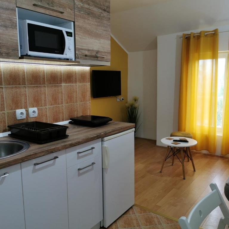 Vila Breza - Apartman sa Balkonom - 14