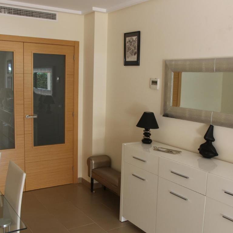 Jardines de las Marinas - Apartamento en Denia - Terraza privada, piscinas, jaccuzi, padel y playa cerca - Apartamento de 2 dormitorios - 40
