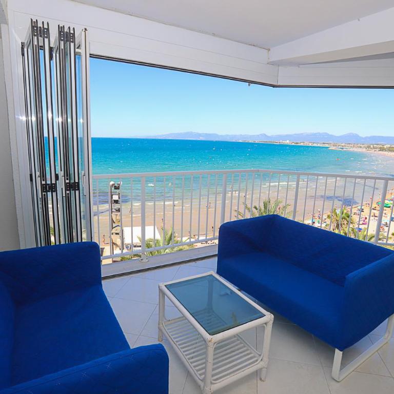 DIFFERENTFLATS Bello Horizonte - Four-Bedroom Apartment with Sea View - 2