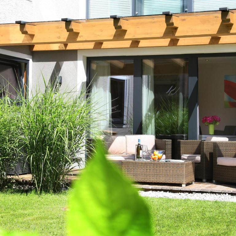 Annika Apartments summer card included - Apartment mit 1 Schlafzimmer und Terrasse - 11