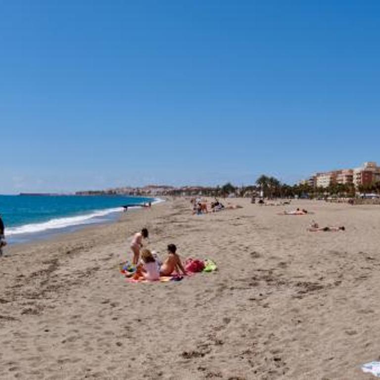 Seafront Penthouse Almeria - Two-Bedroom Apartment - 3