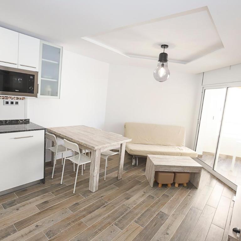 DIFFERENTFLATS Eucalyptus - One-Bedroom Apartment - 6