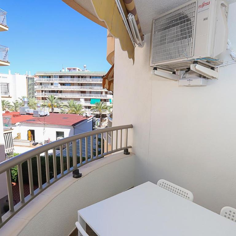 DIFFERENTFLATS Eucalyptus - One-Bedroom Apartment - 8