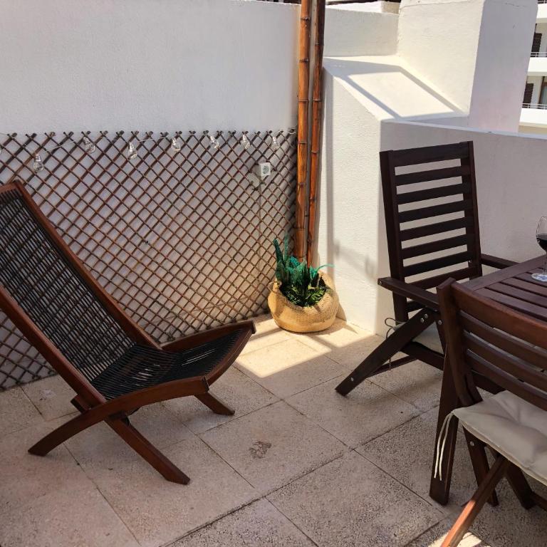 El Cortijuelo. Magnificent triplex terraced house with rooftop of 18m2, overlooking the sea. Parking - Vacation Home - 8