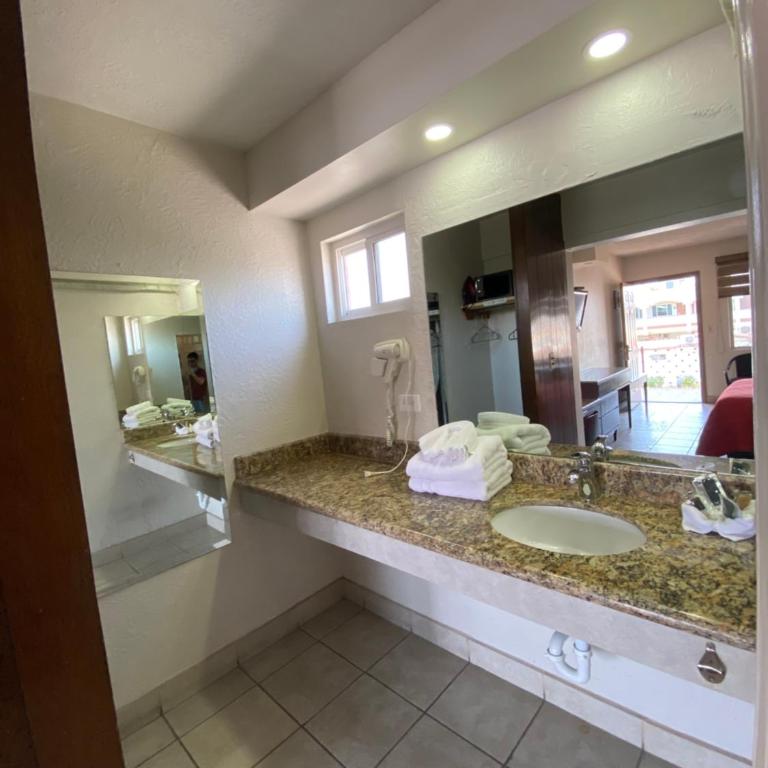 Motel Reno - Double Room - 9