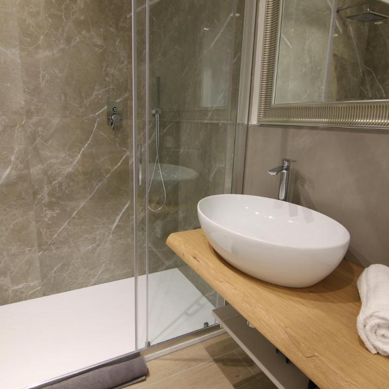 Arcioun Suite - One-Bedroom Apartment - 3