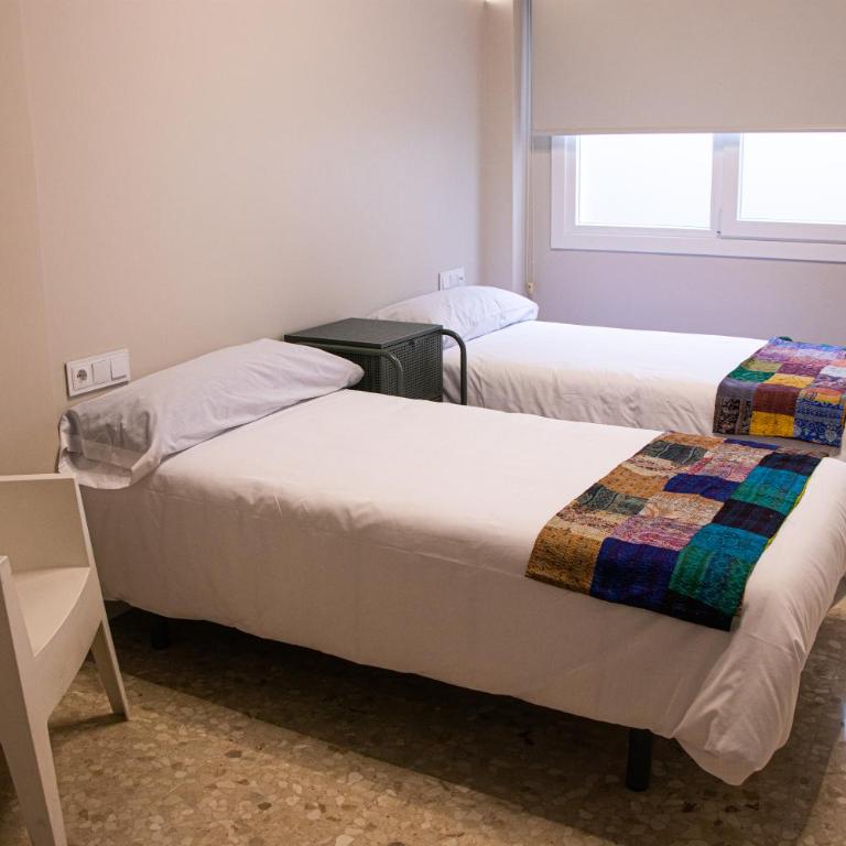 Acolá Rooms - Habitación Doble con baño - 1 o 2 camas - 7