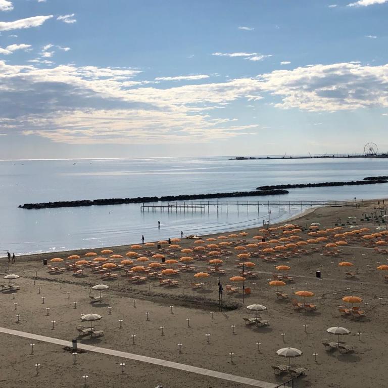 Hotel Adriatica sul Mare - Camera Matrimoniale/Doppia con Letti Singoli con Vista Mare - 7