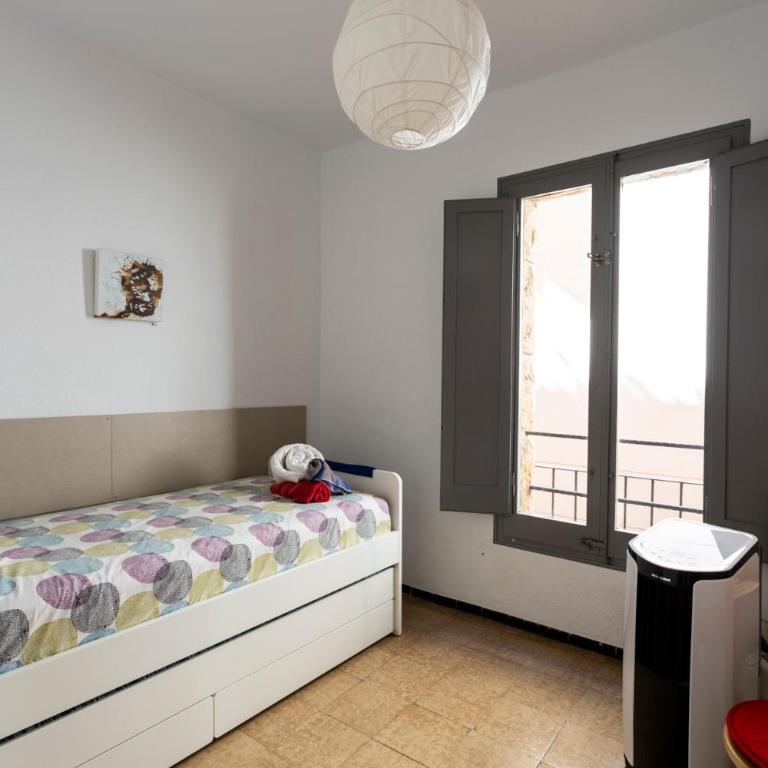 Old Town & Cathedral - Three-Bedroom Apartment - 5