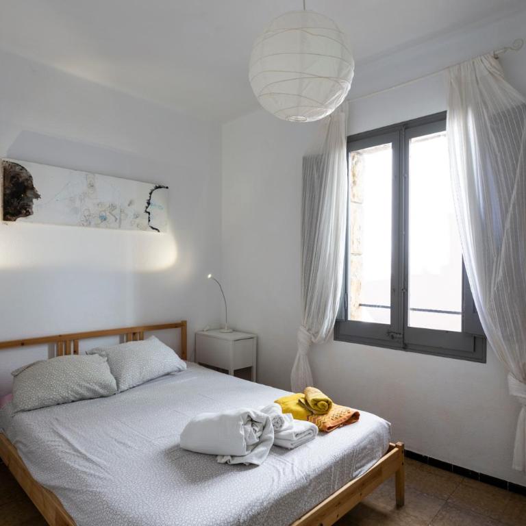Old Town & Cathedral - Three-Bedroom Apartment - 8